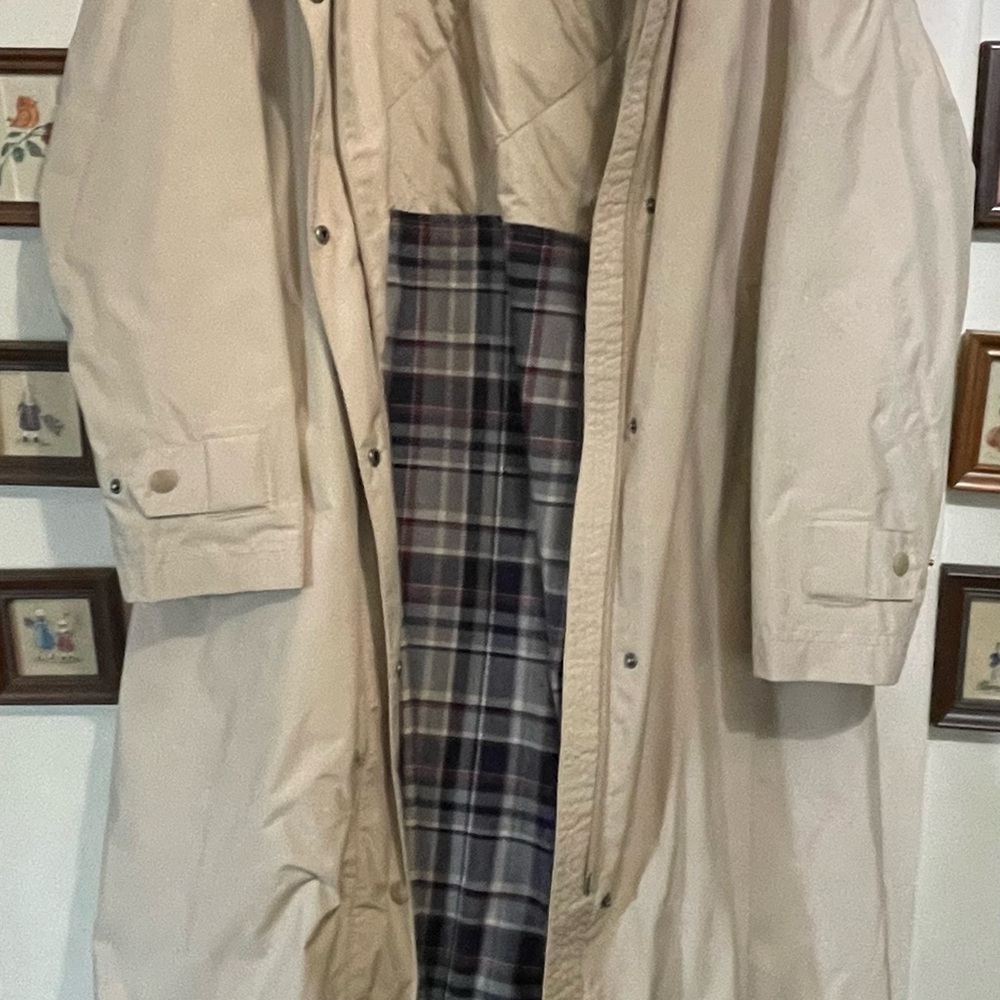 Classic Beige Women's Coat